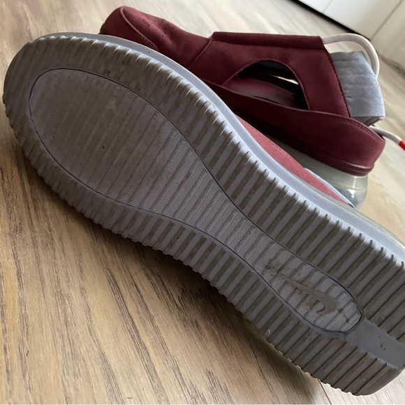 Nike wedge sneakers - Picture 2 of 4